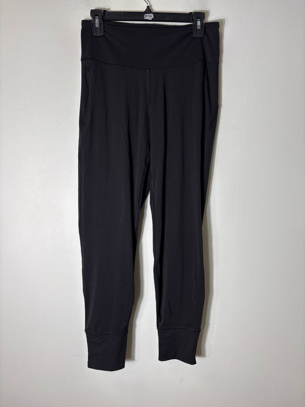 Lululemon Black Ankle Zip Athletic Leggings Sz 6
